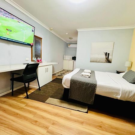Merredin Olympic Motel Bagian luar foto